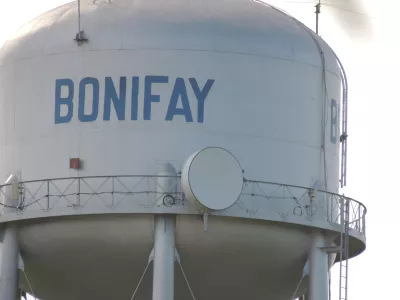 Bonifay Water Tower